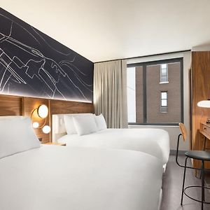 Classic Double Room Two Double Beds